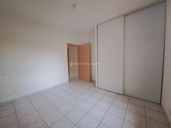 Location                                                      Appartement
                        
                     3 pièces                      60 m2                     à Carmaux