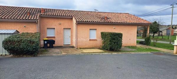 Location                                                      Appartement
                        
                     3 pièces                      60 m2                     à Carmaux