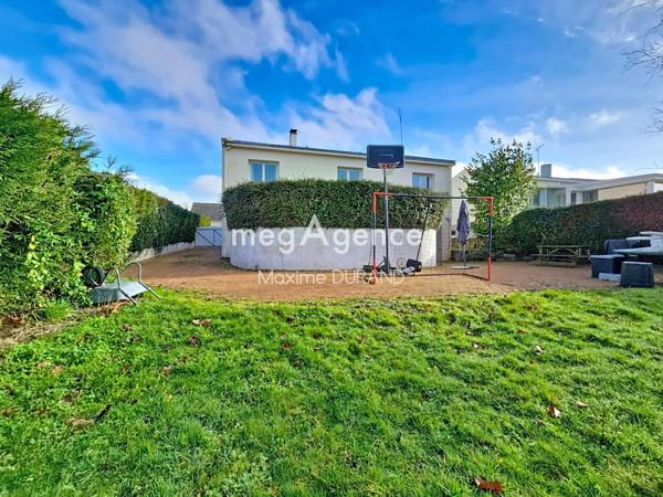 Maison à NUAILLE, 49340 - 7 pièces 143m²