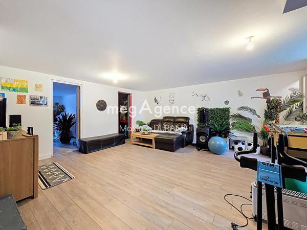 Maison à NUAILLE, 49340 - 7 pièces 143m²