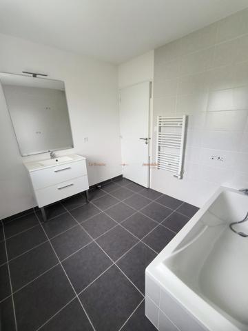 Maison 4 chambres avec garage et jardin