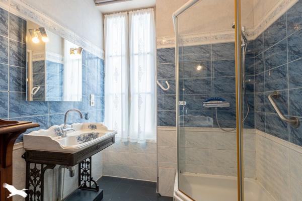 Maison à vendre |  Saintes |  7 pièces | 118 m²