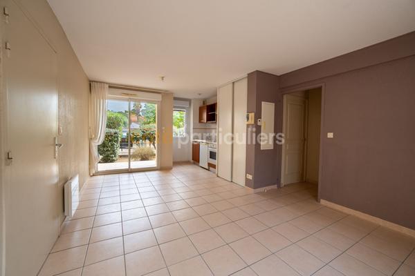Vente
                Appartement41,73 m² - 2 Pièces -
                    NARBONNE (11100)