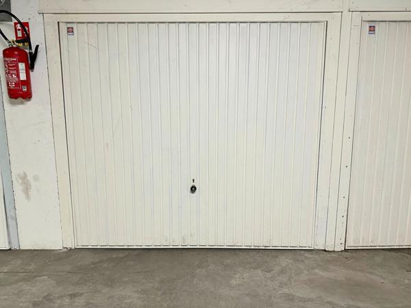 Box n°1 à  Evry Centre 15 m2