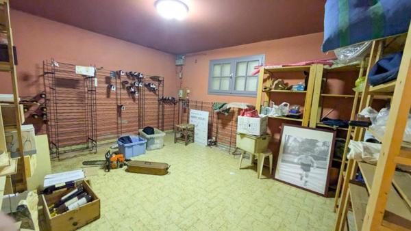 5 CHAMBRES ET PISCINE DANS UN SECTEUR PRIVILEGIE !