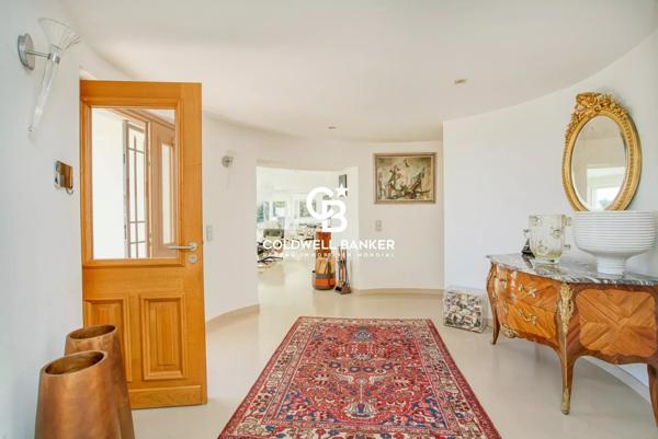 Propriété 6 pièces à vendre Ste Maxime - 83120 / Réf: 84340419