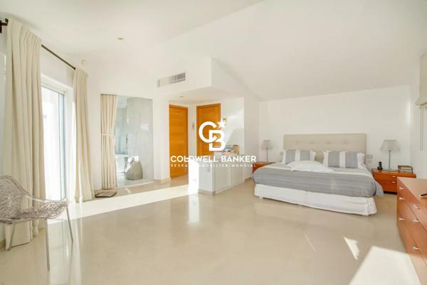 Propriété 6 pièces à vendre Ste Maxime - 83120 / Réf: 84340419