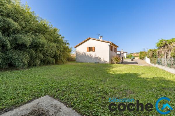 Simandres (69360) Exclusivité SIMANDRES - Maison 105m² + sous-sol 110m² - Parcelle 1243m²