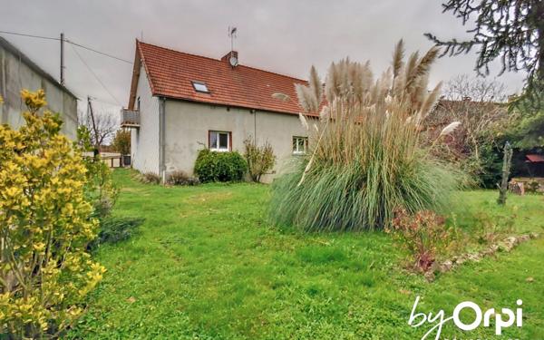 Maison à vendre    5 pièces •  Commentry