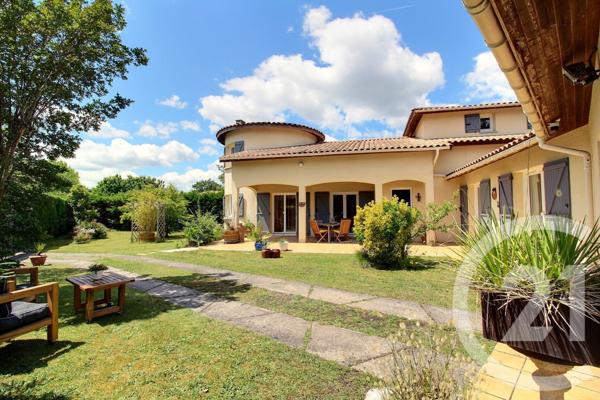 Maison à vendre  5 pièces - 167,90 m2 PESSAC - 33