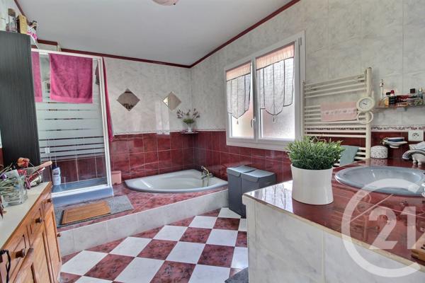 Maison à vendre  5 pièces - 167,90 m2 PESSAC - 33