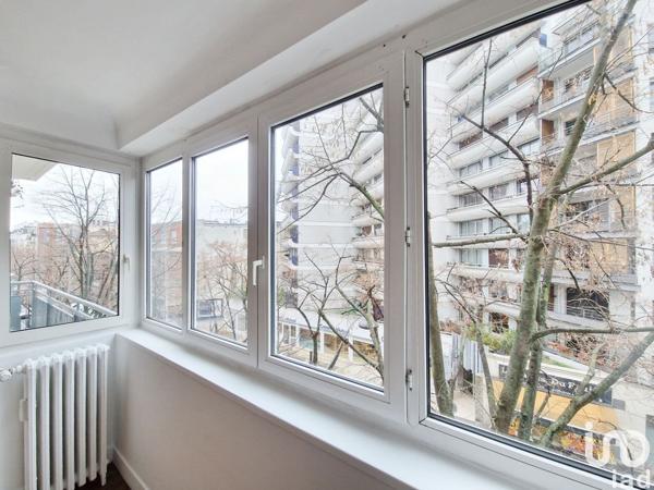 Appartement 3 pièces de 58 m² à Paris (75020)