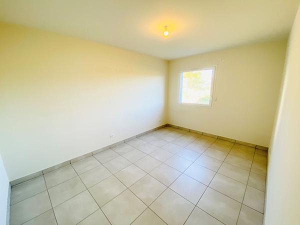 Maison - 4 pièces - plain pied - 95m²