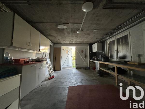 Maison à vendre 5 pièces 207 m² Montluçon