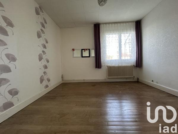 Maison à vendre 5 pièces 207 m² Montluçon