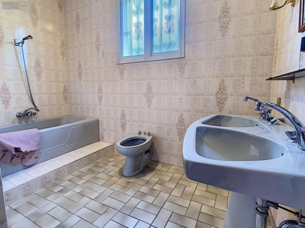 Maison à vendre à Limoges en Haute-Vienne (87000), ref : 87006/1196 ouest