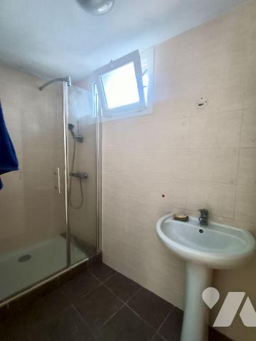 NOUVEAUTE TRENTE CINQ NOTAIRES - A proximité des commerces et commodités - cette maison de cara...