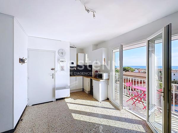 Charmant appartement 3 pièces de 37 m² avec belle vue mer panoramique & place de parking privative à Saint-Pierre-la-Mer