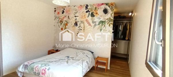 Bien rare sur le secteur, idéal pour projet familial ou professionnel avec grand terrain.