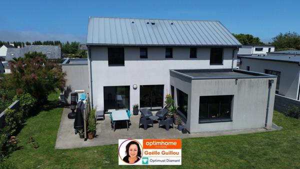 ROSCOFF : Contemporaine de 155m² - vie de plain pied - Proximité mer - Belle prestation