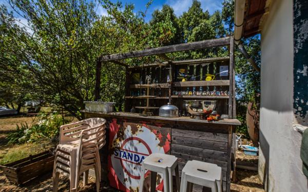 Maison à vendre    2 pièces •  Tavel