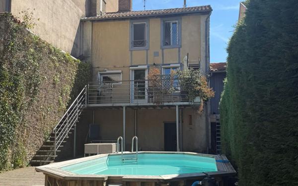 Maison à vendre    4 pièces •  Aire-sur-l'Adour