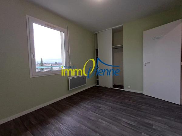 Location Maison 5 pièces 133 m2 à Mazerolles