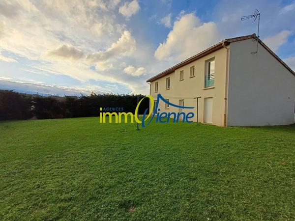 Location Maison 5 pièces 133 m2 à Mazerolles