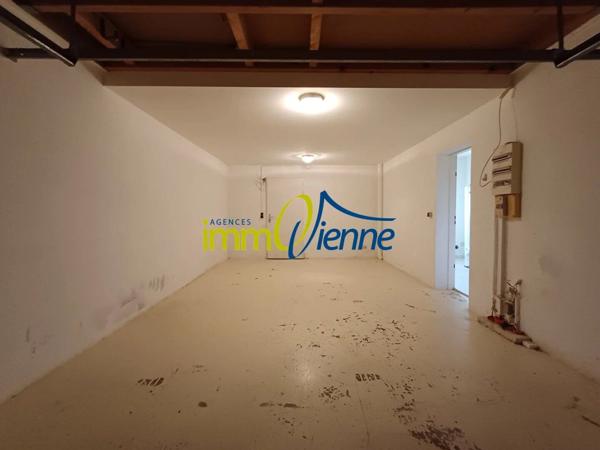 Location Maison 5 pièces 133 m2 à Mazerolles
