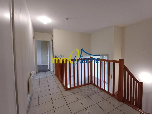 Location Maison 5 pièces 133 m2 à Mazerolles