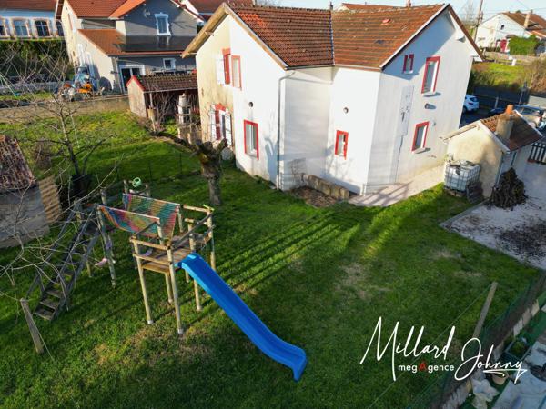 Maison à MONTCEAU-LES-MINES, 71300 - 4 pièces 75m²