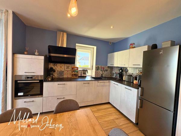 Maison à MONTCEAU-LES-MINES, 71300 - 4 pièces 75m²