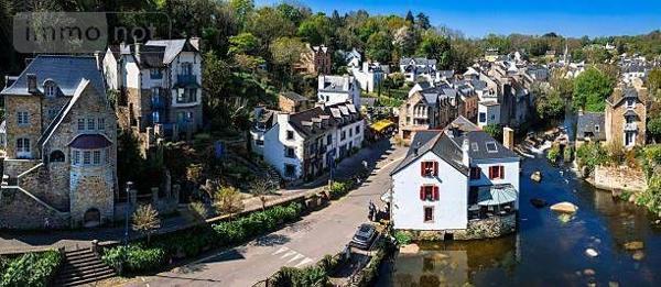 Bureaux à louer à Pont-Aven dans le Finistère (29930), ref : 11286/880 Centre-ville