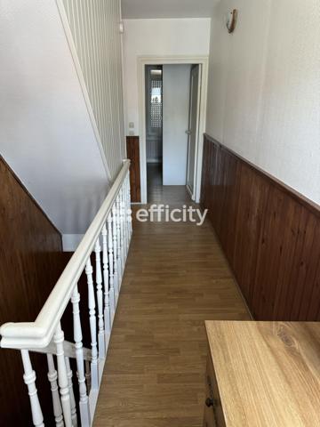 Maison 7 pièces - 159 m²