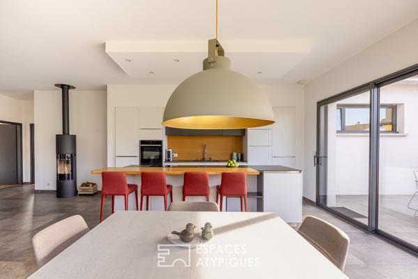 Contemporaine de plain-pied aux prestations soignées