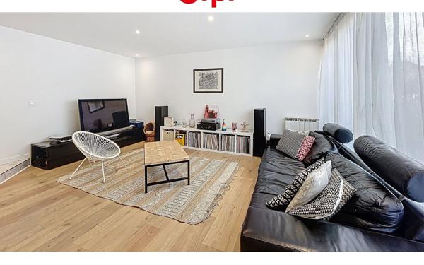 Appartement à vendre    5 pièces • 129 m2 Vétraz-Monthoux