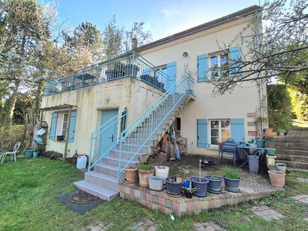 Maison Vaureal village 6 pièce(s) 126 m2