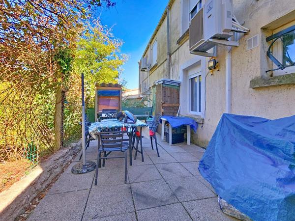 Immeuble de rapport loué – 3 appartements T3 – Lamalou-les-Bains (34240) Superficie totale : 195 m² | Rentabilité brute : env. 10 % | Prix : 175 000 €