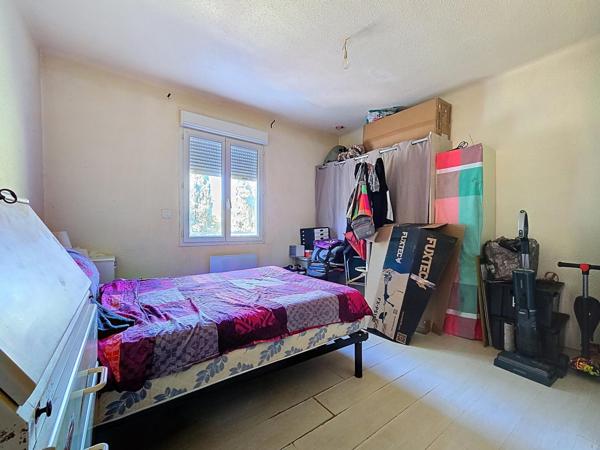 Immeuble de rapport loué – 3 appartements T3 – Lamalou-les-Bains (34240) Superficie totale : 195 m² | Rentabilité brute : env. 10 % | Prix : 175 000 €