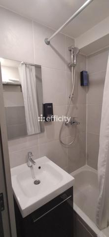 Appartement
         1 pièce
        - 17 m² 212 000 € *