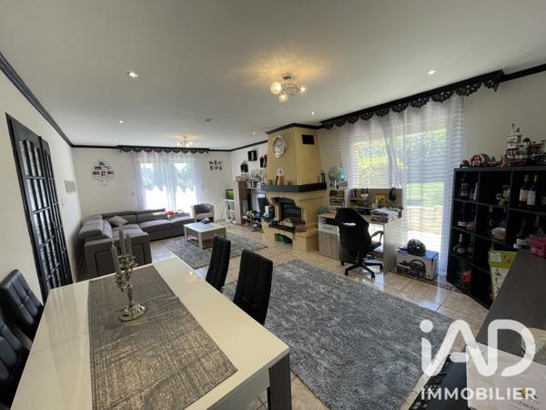 Maison à vendre 9 pièces 167 m² Le Mené