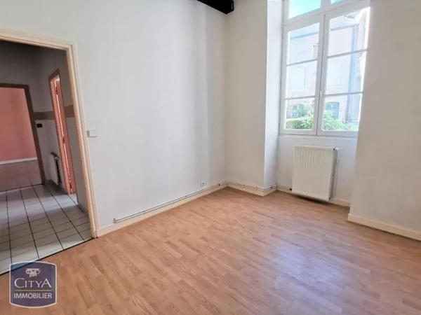 Appartement à louer 2 pièces 47.53m² Laon (02000)