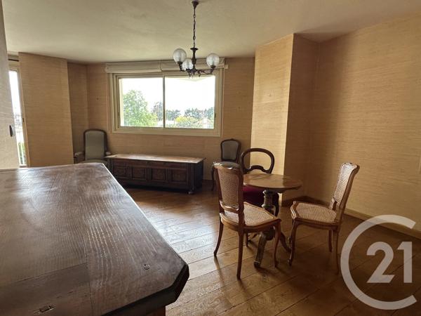 Appartement F3 Bis à vendre  4 pièces - 98,20 m 2   LA ROCHE SUR YON  - 85