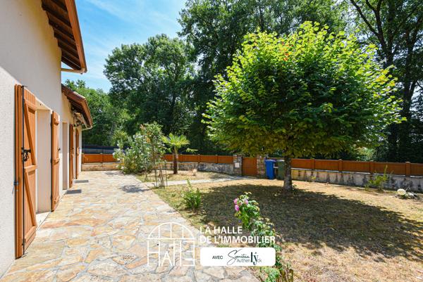 Maison
         6 pièces
        - 94 m² 176 000 € *