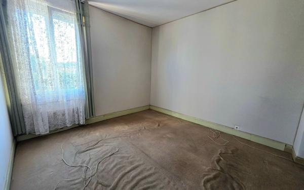 Maison à vendre    3 pièces •  Saint-Quentin