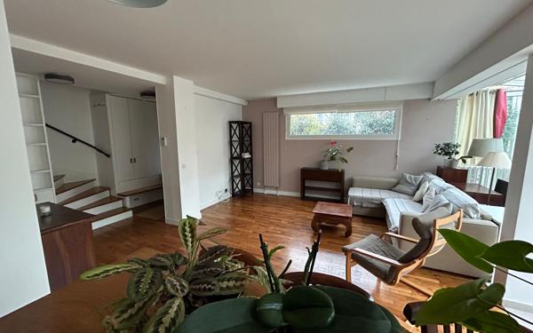 Maison à louer    4 pièces • 87,73 m2 Chaville