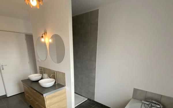 Maison à vendre    2 pièces • 122 m2 Cucq