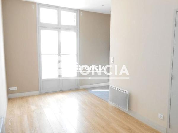 Location Appartement 2 pièces 33.76 m² - 6 RUE RAYMOND LEFEBVRE Sete 34200