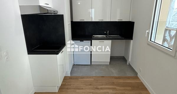 Location Studio 33.24 m² - Le Plessis-robinson 92350