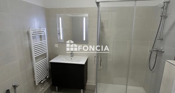 Location Studio 33.24 m² - Le Plessis-robinson 92350
